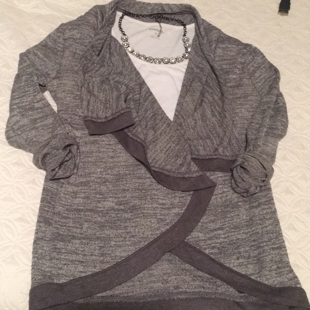 Grey cardigan